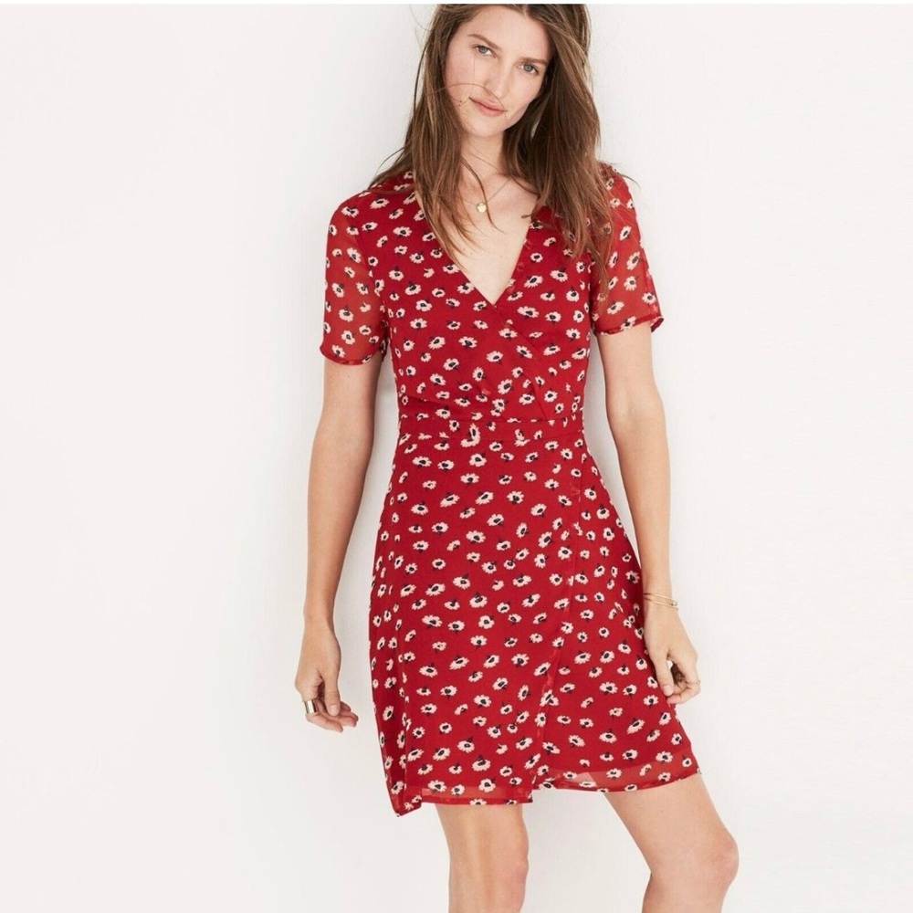 MADEWELL Wrap Style Mini Dress Sheer Chiffon Seattle Red Daisy Print Size 4